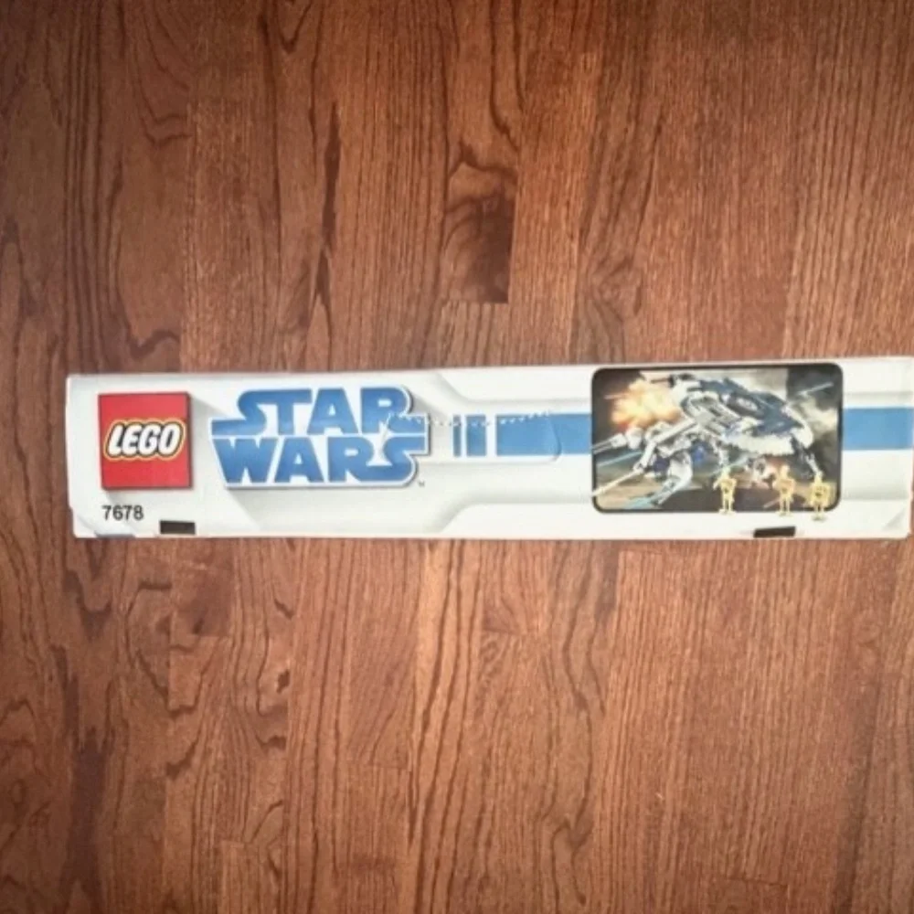 LEGO Star Wars Droid Gunship 7678 Retired Sealed Collectible Set - Picture 5 of 8